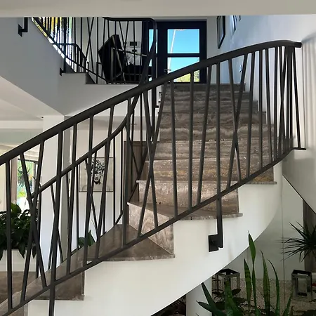 Superbe Golfe St Tropez Villa